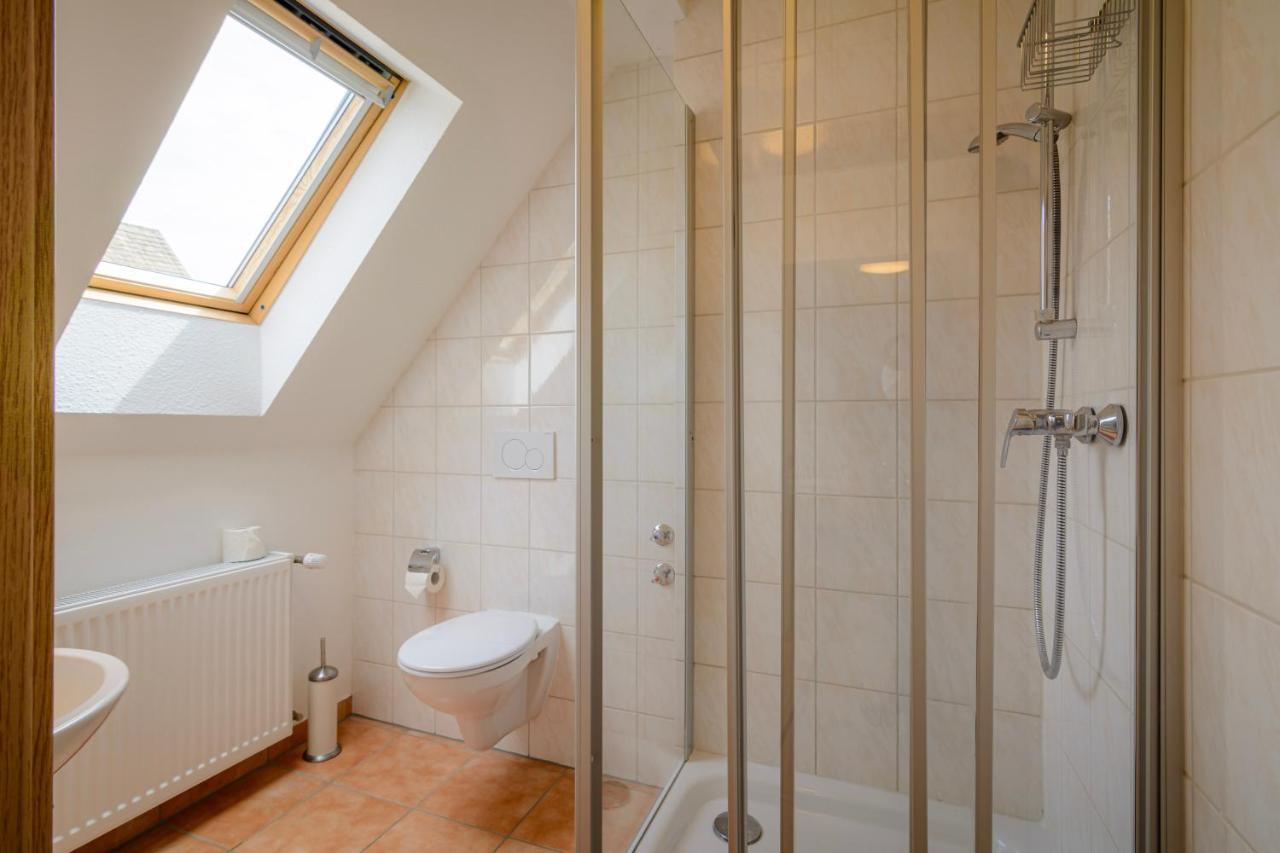 Hotel Zum Engel In Speyer - Roemerberg Berghausen  المظهر الخارجي الصورة