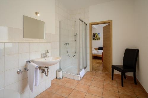 Hotel Zum Engel In Speyer - Roemerberg Berghausen  المظهر الخارجي الصورة